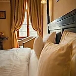 Elegant Retreat In Sinaia Mocioni Square * Timisoara