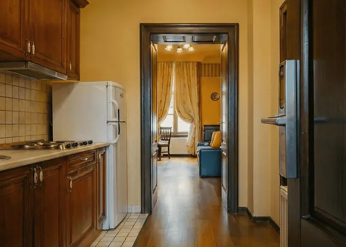 Elegant Retreat In Sinaia Mocioni Square شقة